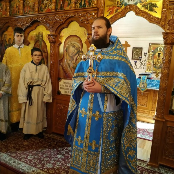 Престольный праздник в Покровском храме пос. Нахабино