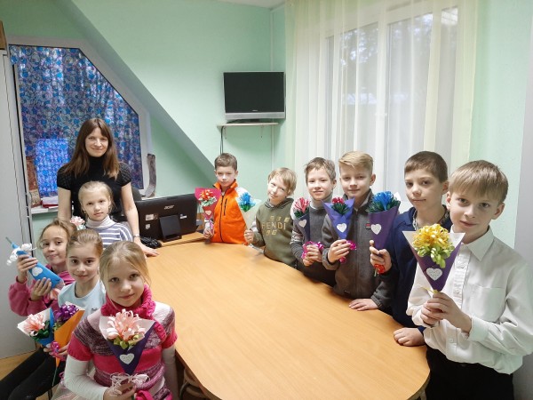 День мамы в воскресной школе Данииловского храма пос. Нахабино