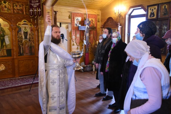 Память мученика Матфея (Гусева) в Покровском храме пос. Нахабино