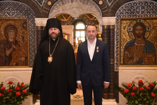 Архиерейское богослужение в Никольском Соборе