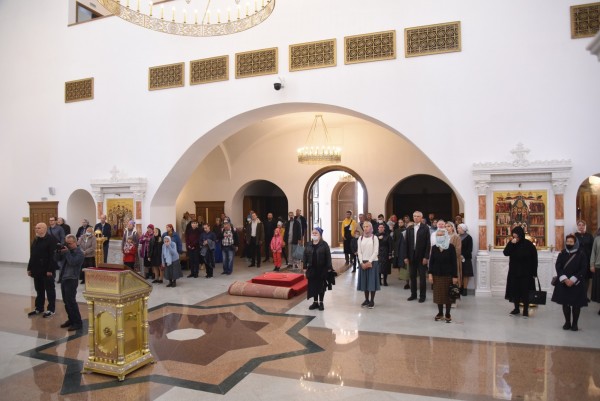 Архиерейское богослужение в Никольском соборе Красногорска