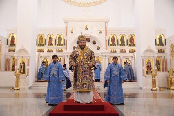 Архиерейское богослужение в Никольском соборе Красногорска