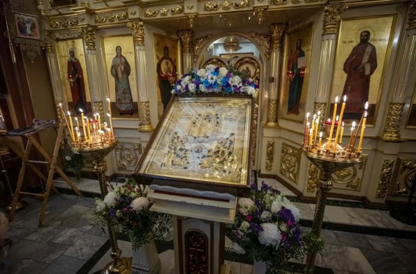 Престольный праздник в храме иконы Божией Матери «Всех скорбящих Радость»
