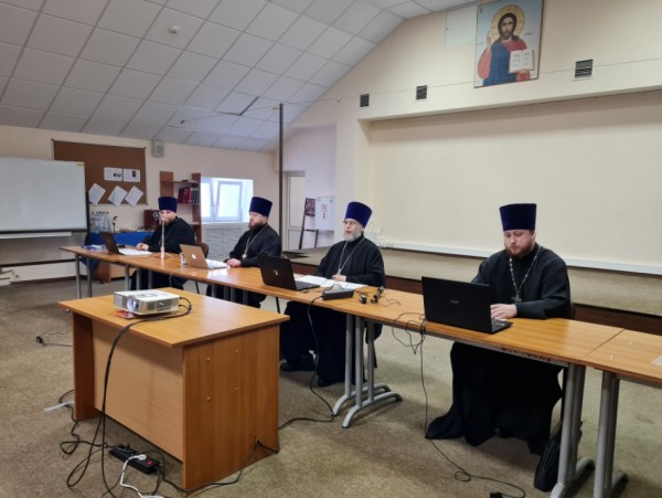 Заседание Архиерейского совета Московской митрополии