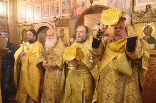 Юбилей возрождения приходской жизни в Иоанно-Златоустовском храме д. Козино