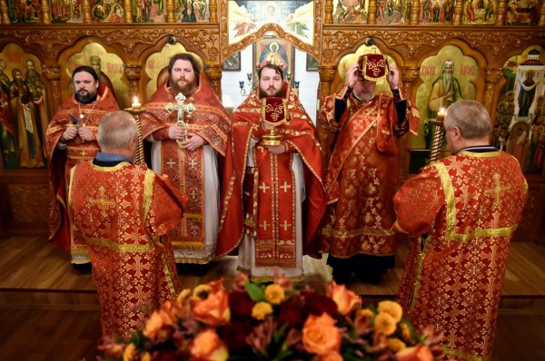 Память новомученика Матфея (Гусева) в Покровском храме пос. Нахабино