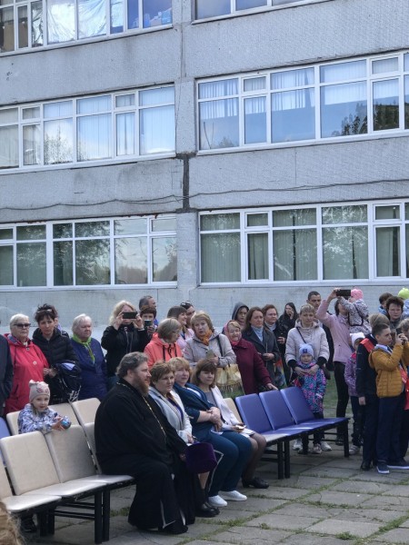 Последний звонок в Нахабинской школе №3