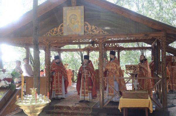 Память священномученика Петра (Голубева) в Красногорске