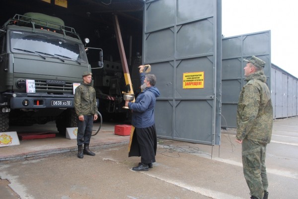 Освящение военной техники