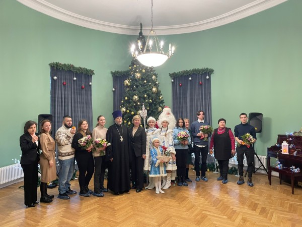 Вручение ключей от квартир совершеннолетним сиротам в Красногорске