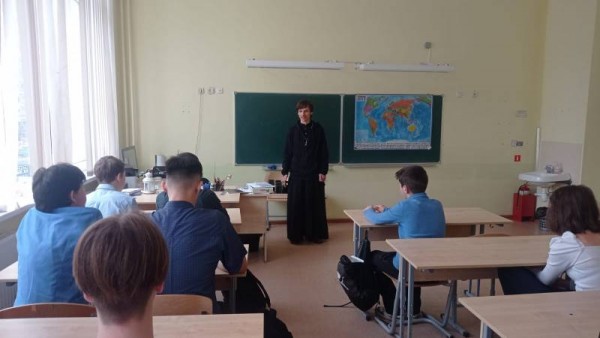 Акция «Задай вопрос священнику» в Красногорском благочинии