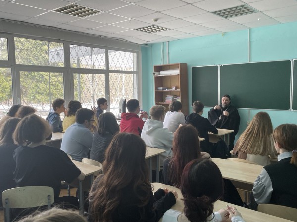 Акция «Задай вопрос священнику» в Красногорском благочинии