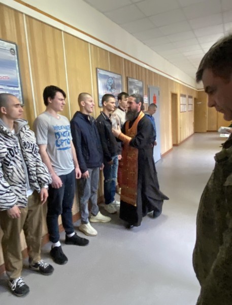 Отправка призывников в Красногорске 