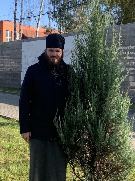 Акция «Наш лес. Посади свое дерево» в Красногорске
