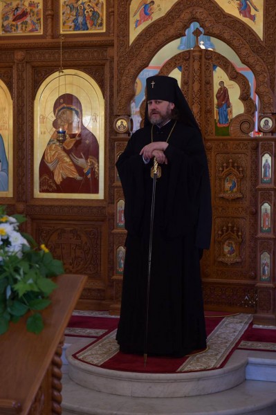 Архиерейское богослужение и освящение Почетного Знамени в ЦКВГ им. А. А. Вишневского