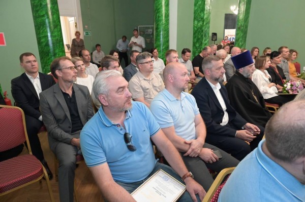 Поздравление строителей в Красногорске