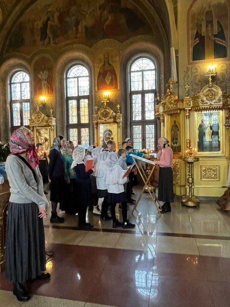 Праздник в честь Казанской иконы Божией Матери в Никольском храме с. Ангелово