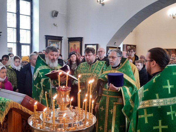 Престольный праздник Данииловского храма в Нахабино и 20-летие прихода