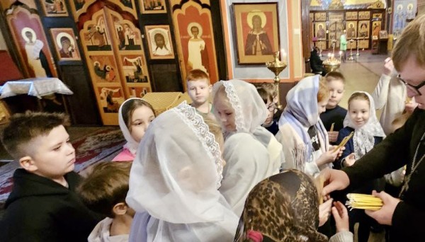 Гости в Успенском храме г. Красногорска