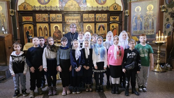 Гости в Успенском храме г. Красногорска