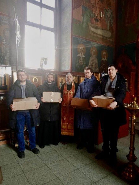 Поздравление раненых воинов с Днём защитника Отечества