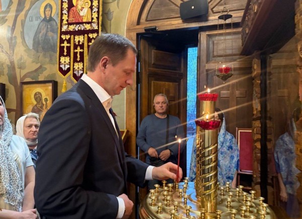 В Светлую Среду архиепископ Одинцовский и Красногорский Фома совершил Пасхальную утреню в Успенском храме г. Красногорска