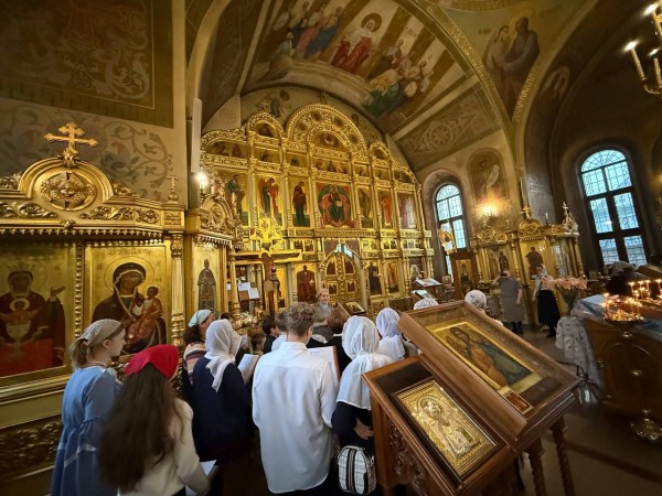 День Казанской иконы Божией Матери в Ангелово 