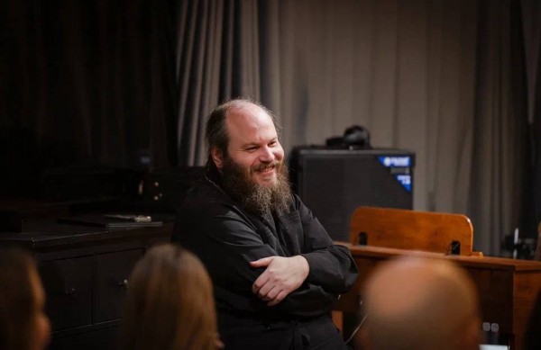 Молодежные встречи с иереем Павлом Островским 