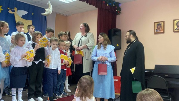 Рождественский детский праздник в Ангелово