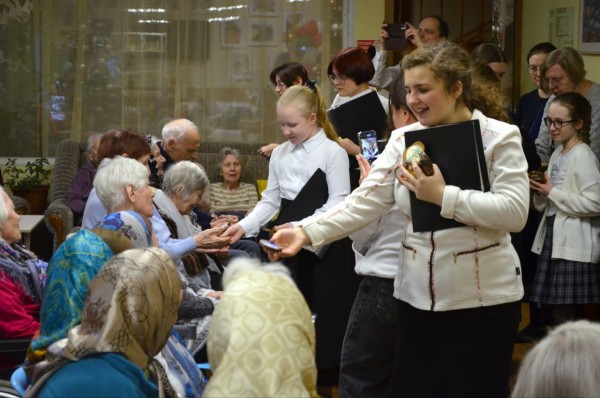 Посещение дома престарелых «Доброта» в Ангелово