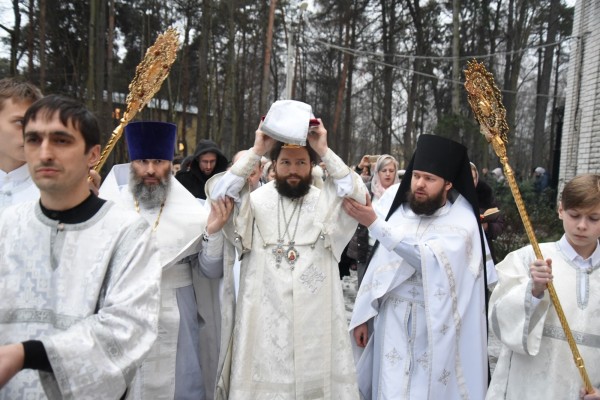 Великое освящение Данииловского храма поселка Нахабино