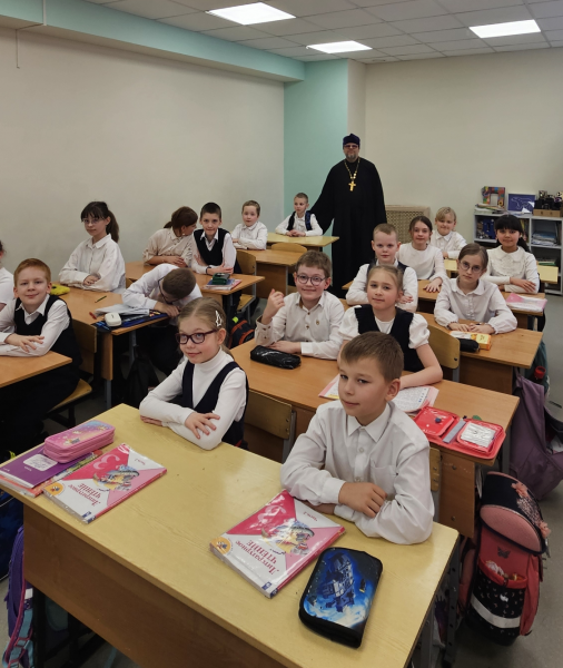 Духовные беседы в Нахабинской школе №2 