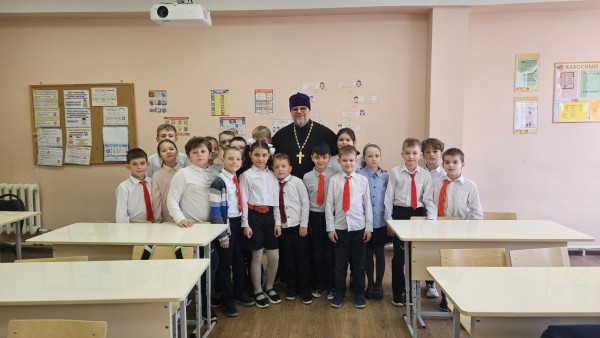 Встреча со школьниками в Нахабинской школе №2