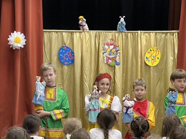 Богослужебный день Свято-Георгиевской гимназии в Знаменском храме г. Красногорска