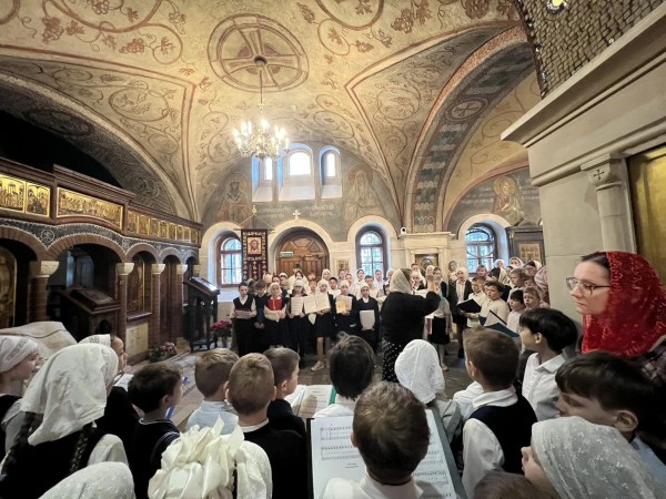 Богослужебный день Свято-Георгиевской гимназии в Знаменском храме г. Красногорска