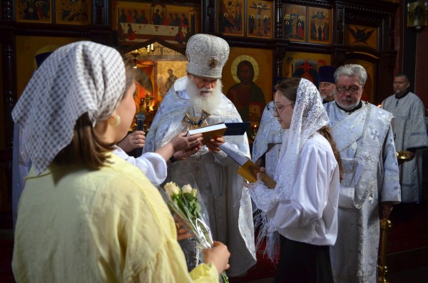 Выпускной акт ДЦМШ в Успенском храме г. Красногорска