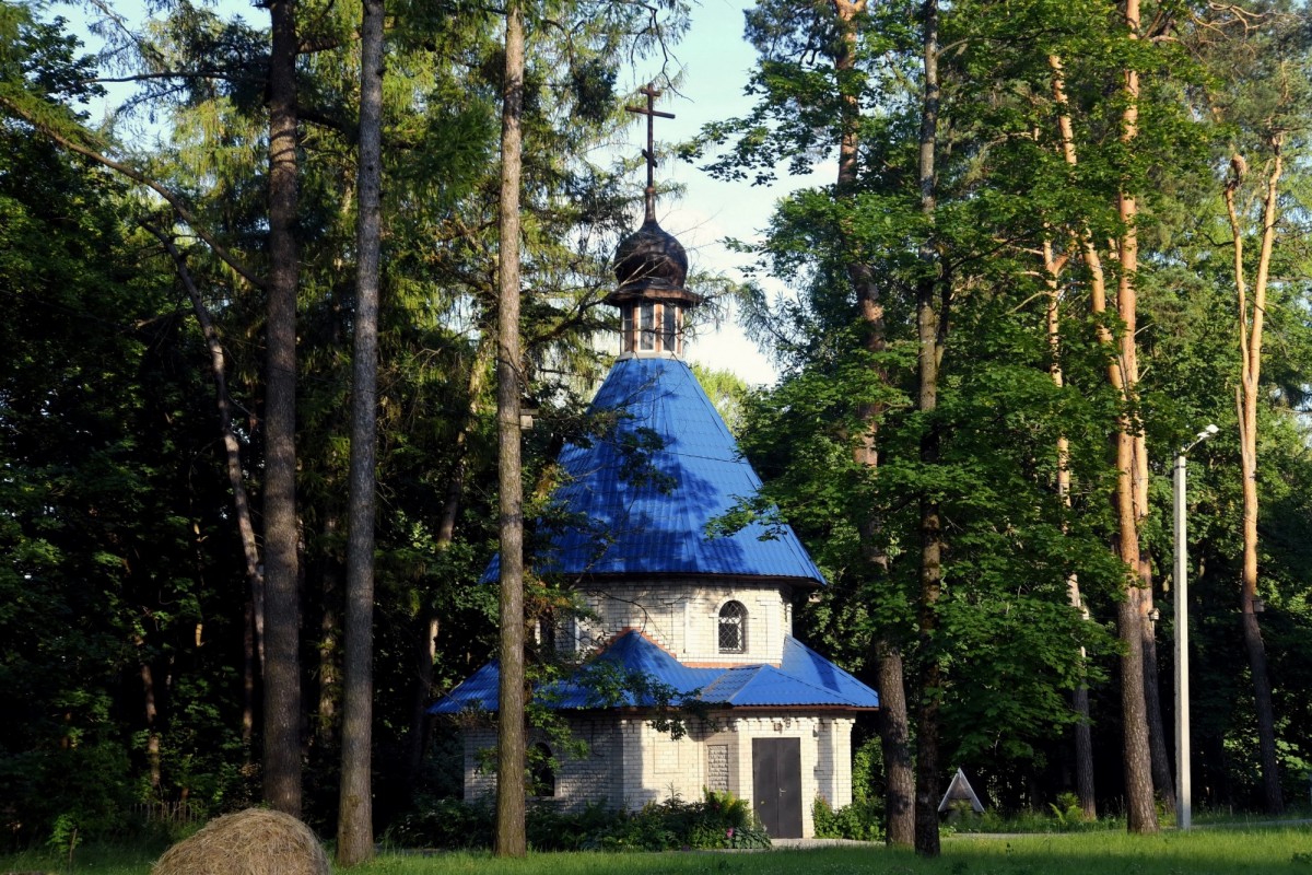 Храм